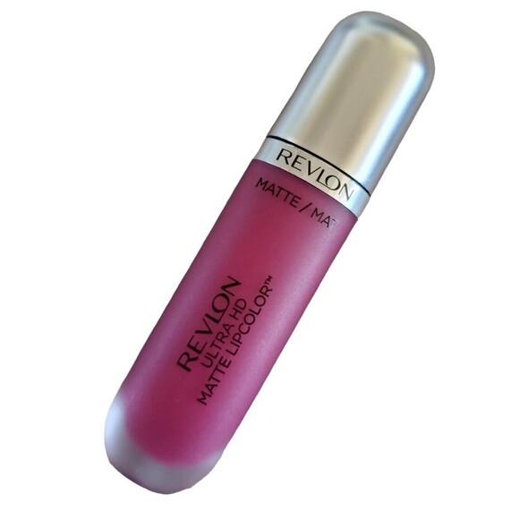 Revlon Ultra HD Matte Lip Color 610 HD ADDICTION Gloss Makeup 0.2 oz NEW - Picture 1 of 4